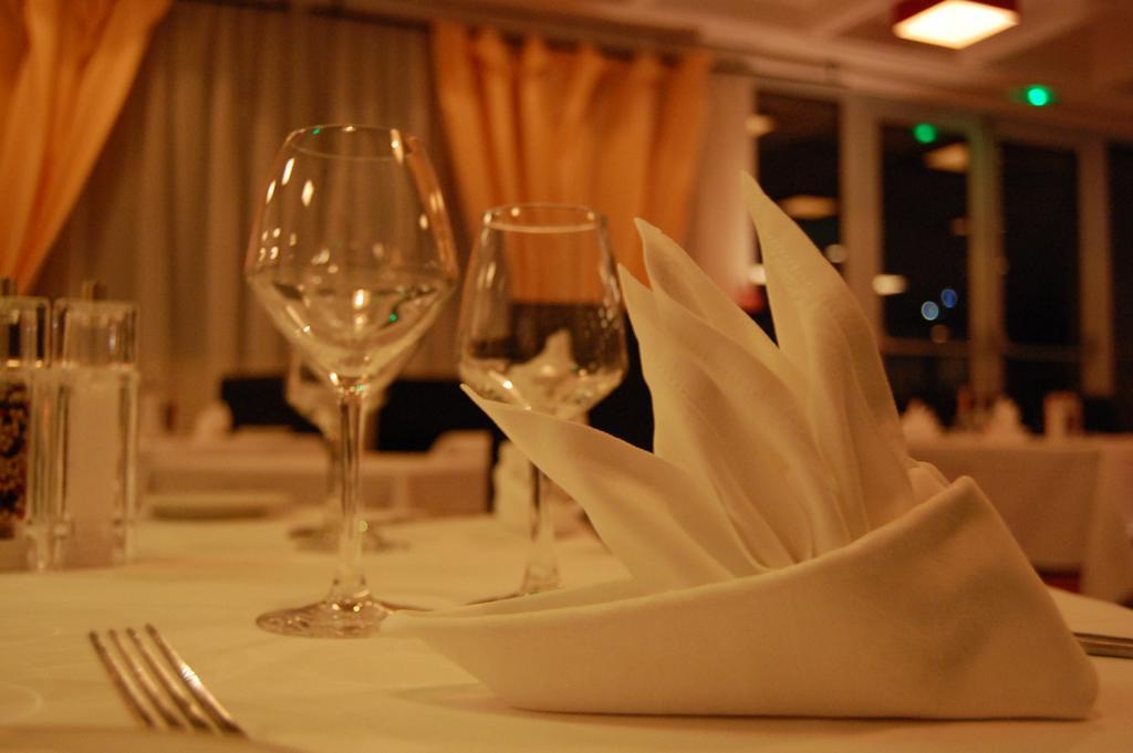 Gran Carlina Hotel 르몽도레 외부 사진